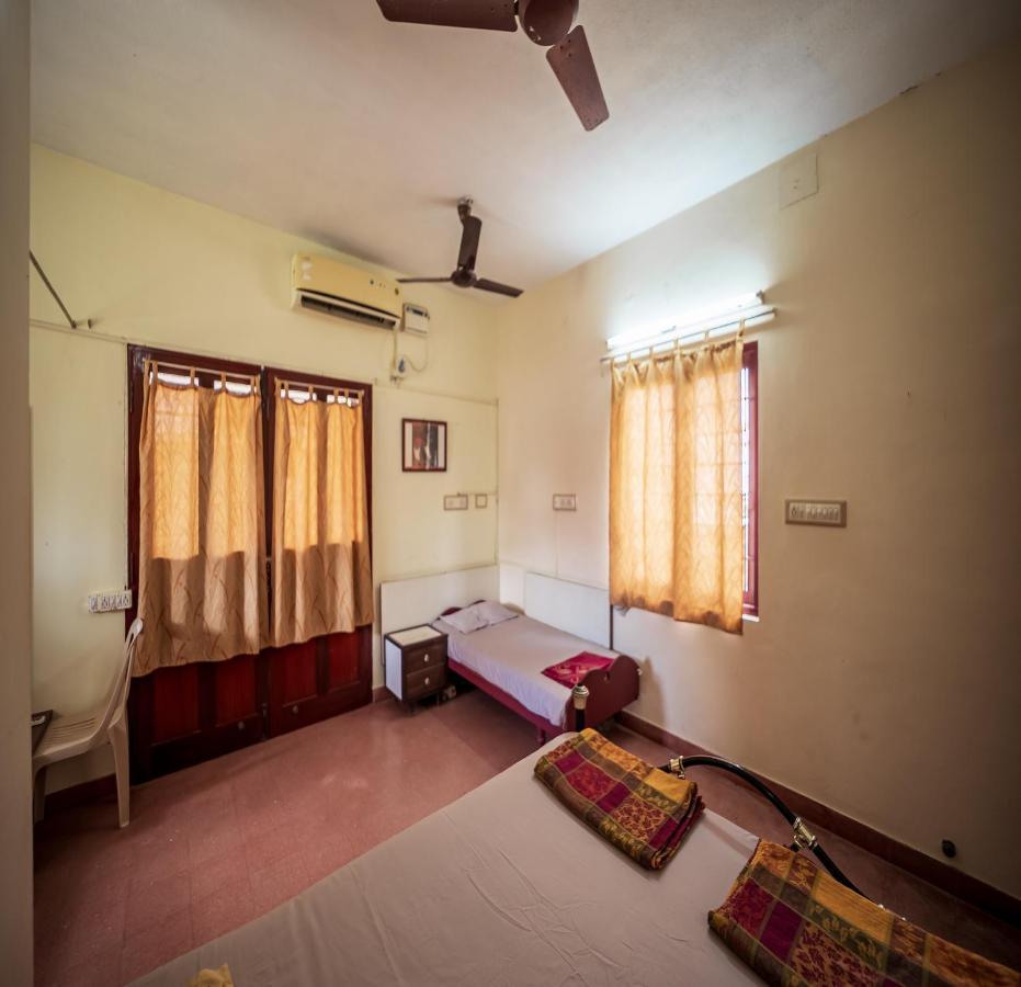 Sacar Guest House Pondicherry Exterior photo